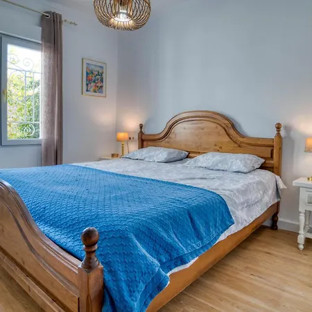 Ventallo Holiday home *
